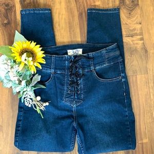 Free People CRVY Jeans; Size 30